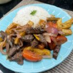 🇵🇪🍲 Lomo Saltado Receta Peruana: ¡Prepara este exquisito plato tradicional en casa!