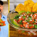 🇲🇽💃Descubre la receta auténtica de 🌶️ Pico de Gallo 🌮 en México: ¡Sabor explosivo y frescura mexicana!